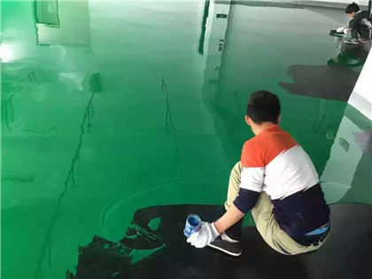 罗江下面给你一份环氧地坪漆施工的完整流程
